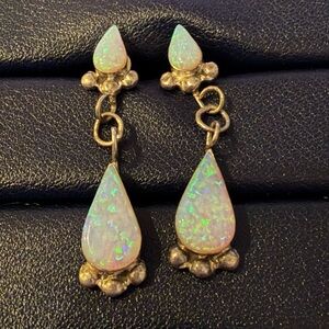 Elegant Navajo Sterling silver turquoise earrings